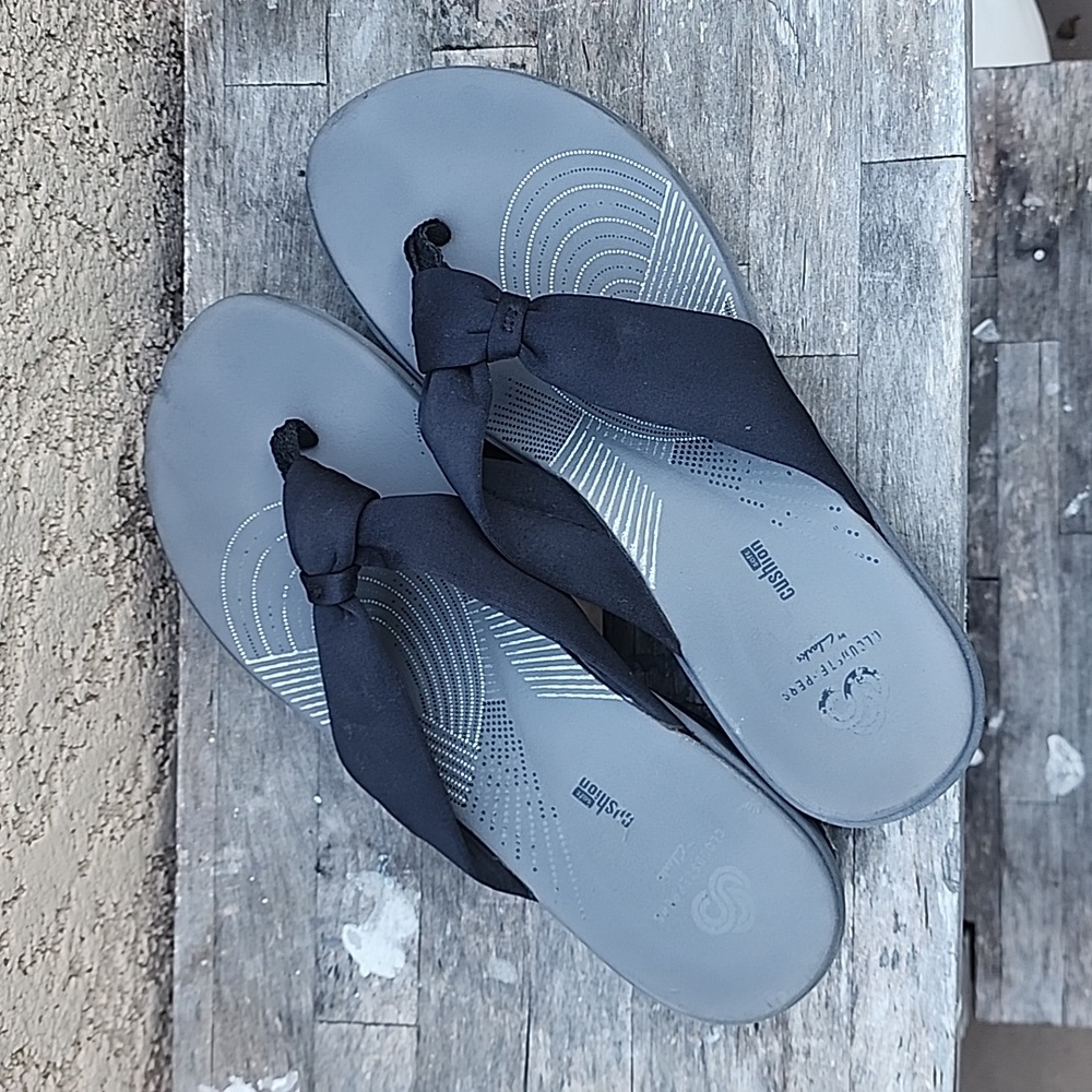Clarks Cloudsteppers Sandals Black Size 9